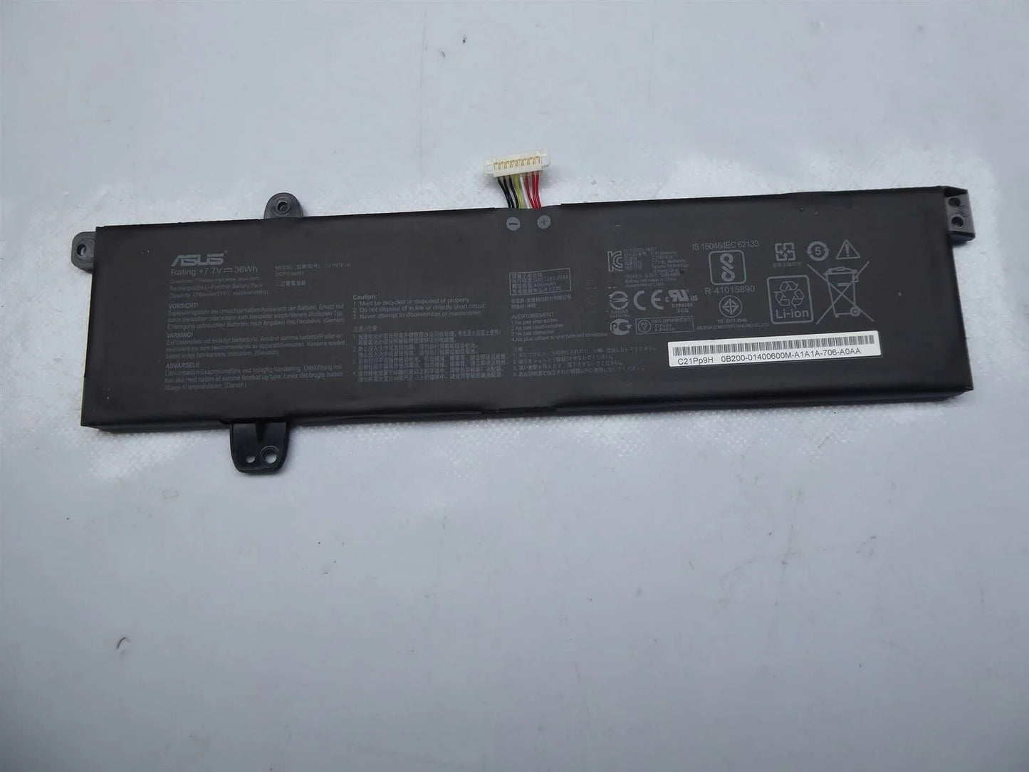 Genuine C21N1618 Asus VivoBook R417BA-FA160T, E402BA-fa042T, E402BA-GA011T Laptop Battery - eBuy UAE