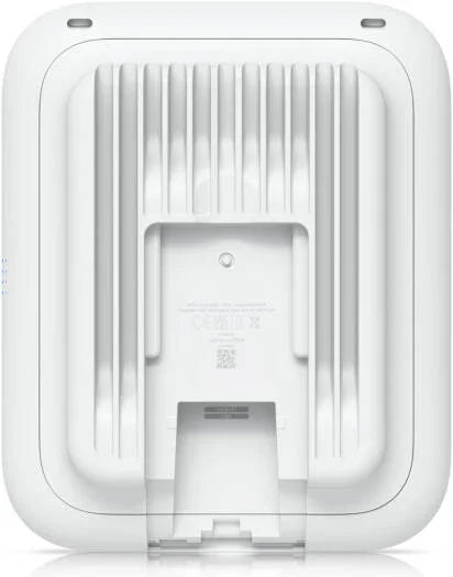 Ubiquiti U7 Outdoor UniFi WiFi 7 Access Point, WiFi 7, 4 Spatial Streams, Software-Switchable, 200+ Connected Devices, 2.5 GbE Uplink, Weatherproof, White | U7 Outdoor - eBuy UAE