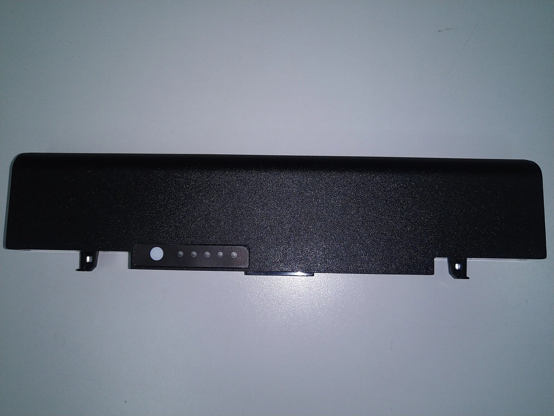 Original AA-PB9NC6B Samsung NP-P560, NP270B4EK08, NT-Q470 Series Laptop Battery - eBuy UAE