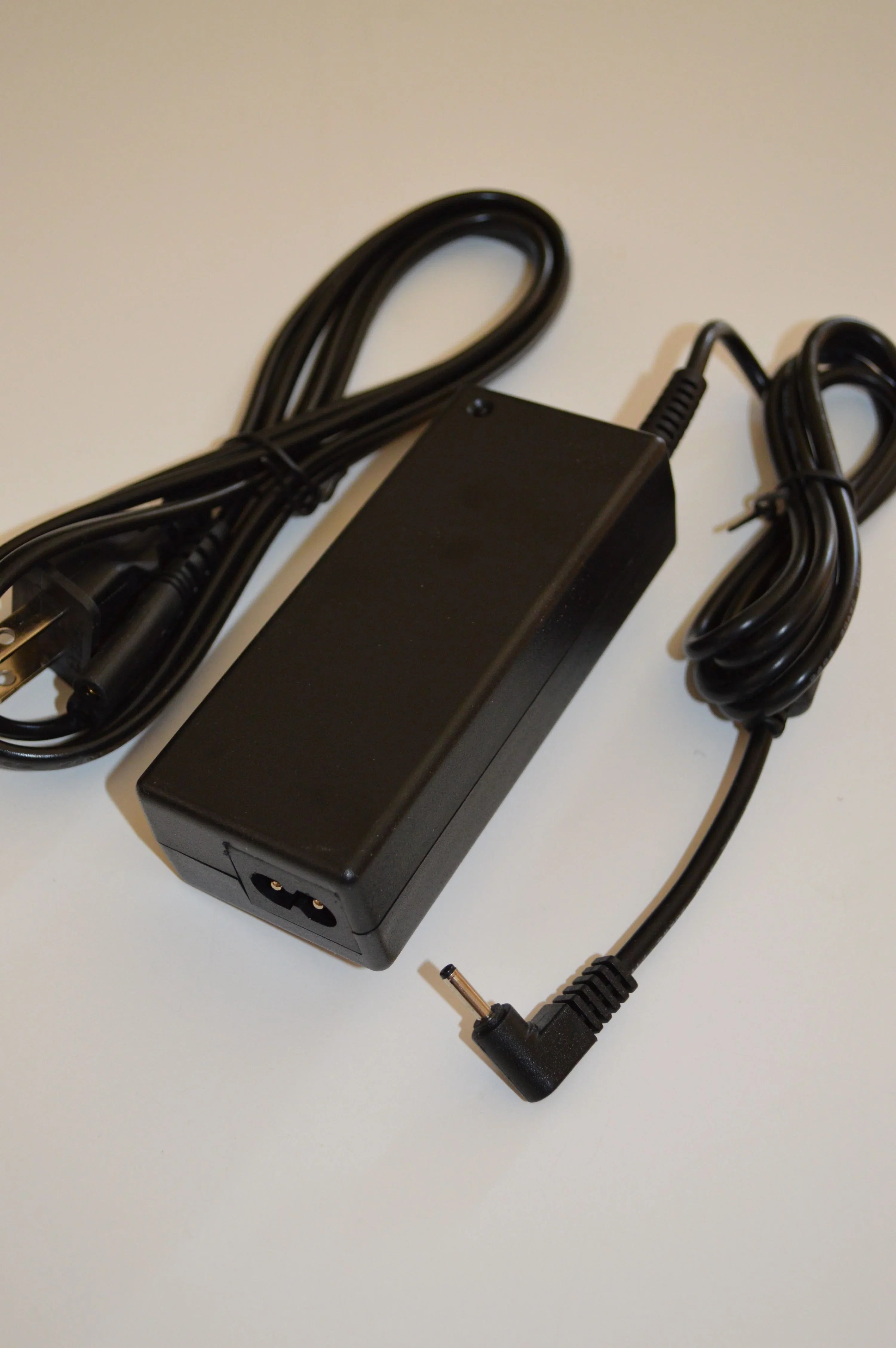 19V 2.37A 45W Aspire ES1 PA-1450-26, Chromebook 15 CB3-531-C2ZV Laptop Adapter - eBuy UAE